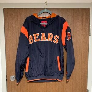 Men's medium Chicago Bears windbreaker jacket Pullover Hooded Sports Jacket NFL